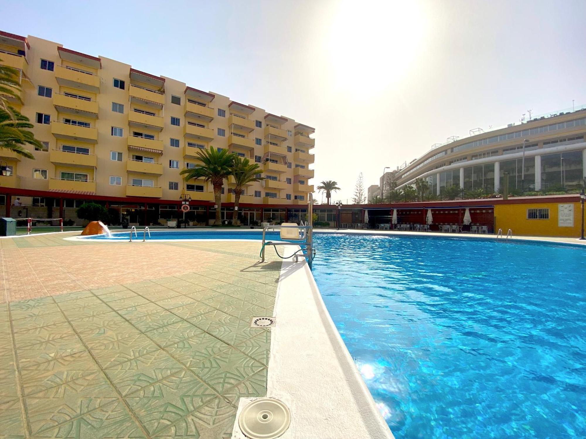 Tropicalidays Cristianos Angel Apartment